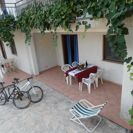 Apartmán In With Terrace, Wifi