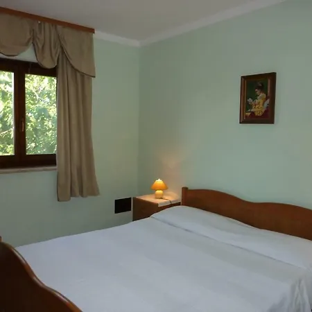 In With Terrace, Wifi Funtana